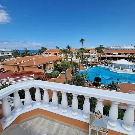 Moderne Mit Meerblick Und Pool * Playa de las Americas (Tenerife)
