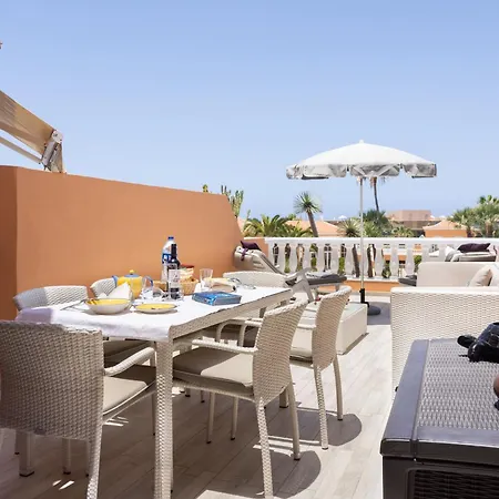 Apartment Moderne Mit Meerblick Und Pool