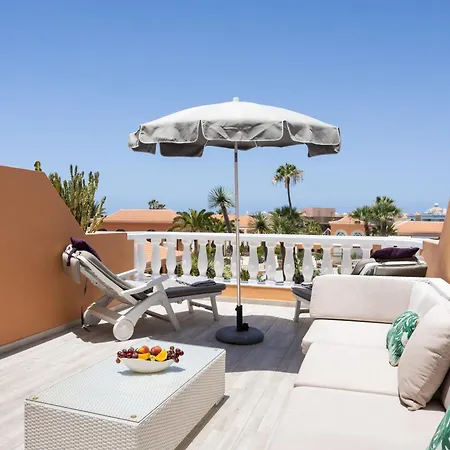 Moderne Mit Meerblick Und Pool *